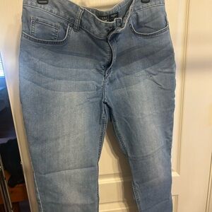 Women’s Riders by Lee stretch material jeans. Barely worn.